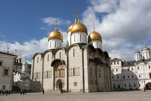 Cathedral of the Dormition, Kremlin, Moscow, 2004-05 (C) Seiji Yoshimoto