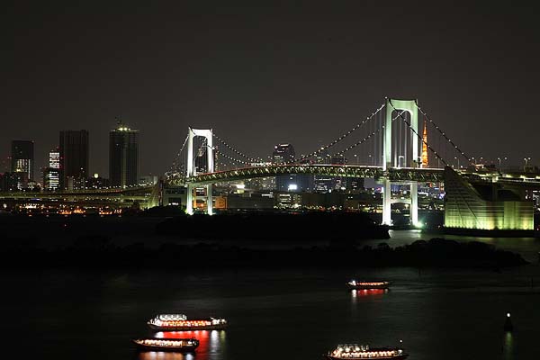 Rainbow Bridge and Tokyo, 2006-05, (C) Seiji Yoshimoto