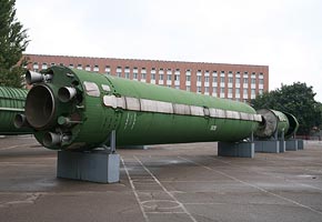 SS-17 Missile, 2006-07 (C) Seiji Yoshimoto