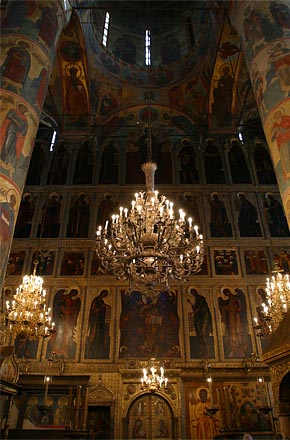 Interior of Cathedral, Kremlin, Moscow, 2004-05 (C) Seiji Yoshimoto