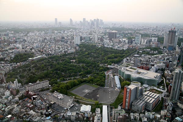 Shinjyuku viewed from Roppongi Hills Tower, Tokyo, 2006-05, (C) Seiji Yoshimoto